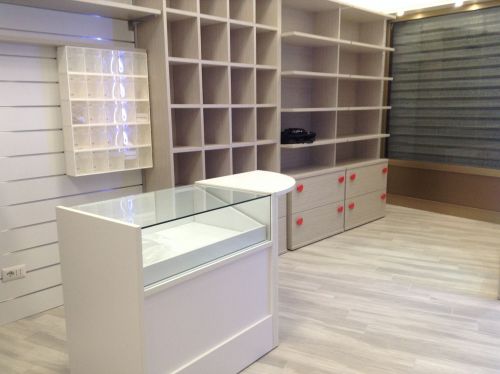 Archisio - Imetallici Di Taverna Andrea Taverna - Progetto Arredamento negozio