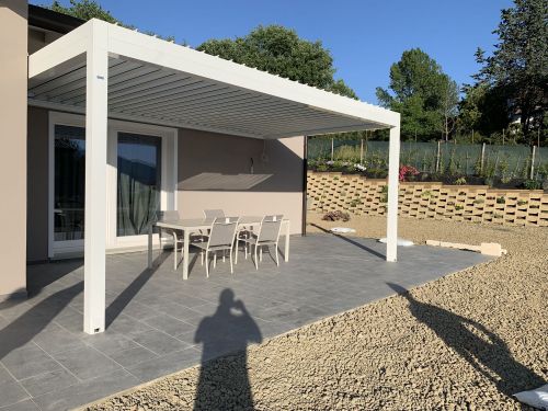 Archisio - Svitavvita Snc - Progetto Pergola bioclimatica