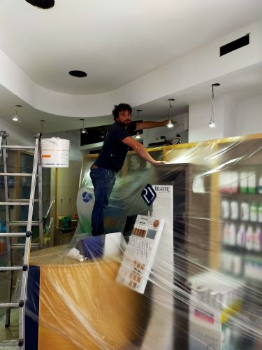 Archisio - Michele Gallo - Progetto Illuminazione e pitturazione farmacia