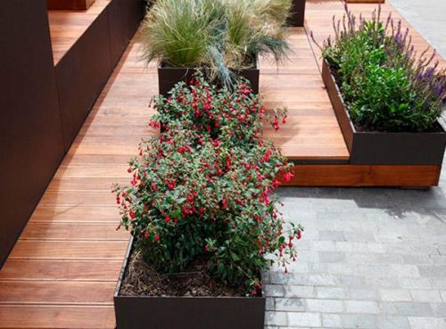 Archisio - Bravo Servizi Aziendali Di Bravo Maurino - Progetto Realizzazione parklet zona centrale di londra