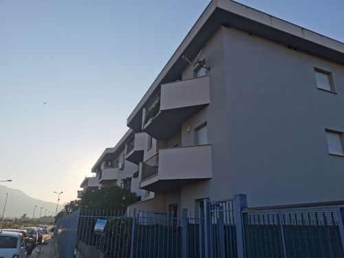 Archisio - Architetto Gianni Anselmo - Archproject architecture And Engineering - Progetto Progetto di un complesso residenziale ad appartamenti e negozi