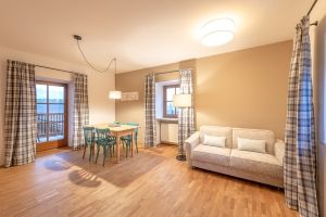 Archisio - Karin Dalceggio Interiordesign Sas - Progetto Adolferhfl