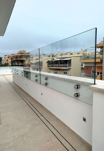 Archisio - Mp Glass - Progetto Parapetti balaustre in vetro