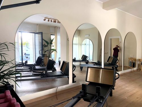 Archisio - Mp Glass - Progetto Specchi e vetro darredo su misura