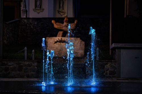 Archisio - Forme Dacqua - Progetto Fontana dinamica a pavimento - piazza caduti del lavoro artogne
