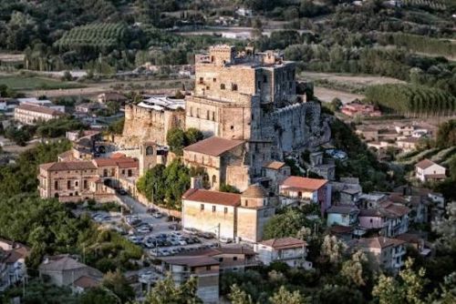 Archisio - Osb Contract - Progetto Bagno in castello
