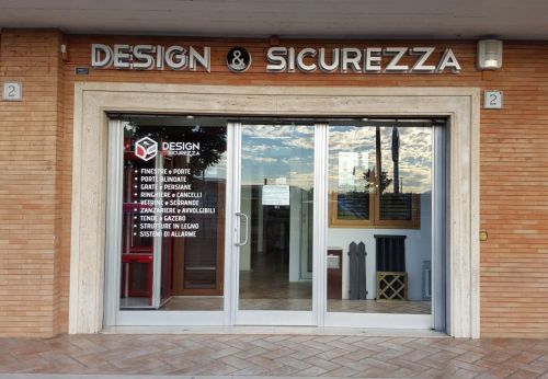 Archisio - Showroom di Design Sicurezza - La nostra una giovane azienda nata dalla passione di due ragazzi italiani andrea andolina ed alessandro dandria Abbiamo scelto di intraprendere una strada difficile ma con estrema consapevol