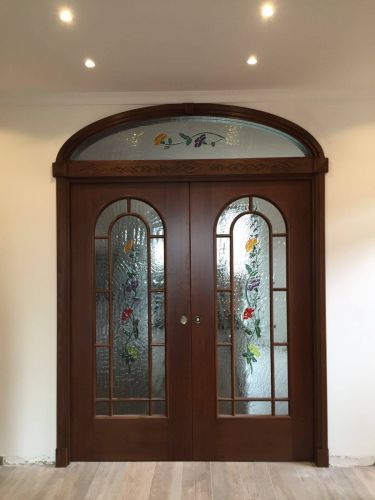 Archisio - Showroom di La Verderosa srl - La verderosa srl si occupa da anni di infissi e serramenti in legno di propria produzione fornendo da sempre qualit e cortesia al cliente Lazienda vanta mezzo secolo di esperienza concretizzatas