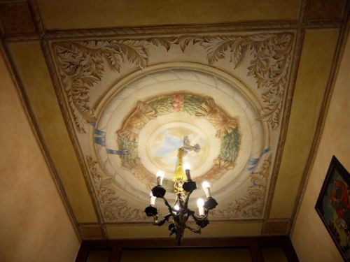 Archisio - Lavoro di Michela Zelaschi - Decorazioni pittoriche muraliRestauri dipinti murali e apparati decorativiProgetto del colore correttivo emozionalePer info WwwfacebookcommichelazelaschidecorazioniDecorazionebiopittoric