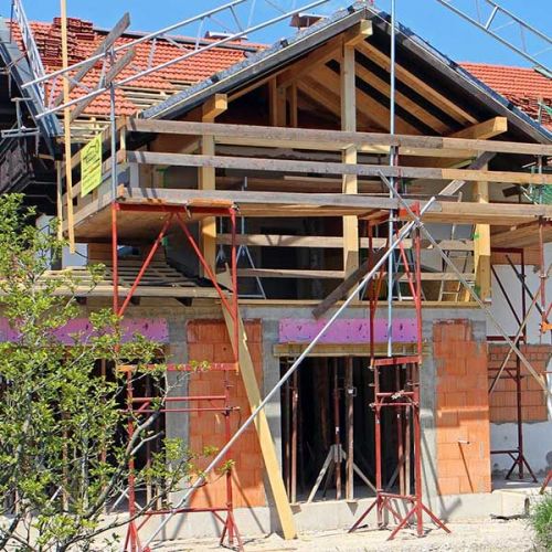 Archisio - Lavoro di Piccoli E Grandi Lavori Edili srl - Siamo unimpresa multi-servizi situata a ravenna operante nel settore edile e non solo La ditta propone a tutti i propri clienti interventi professionali per lavori di edilizia giardinaggio e pos