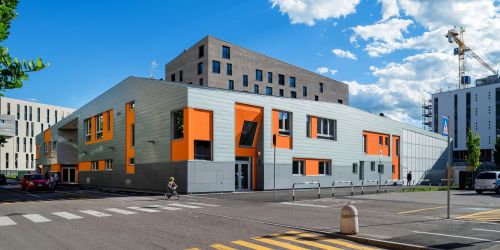 Archisio - Lavoro di Lignoalp - Siamo una societ moderna e tecnologicamente innovativa e realizziamo ambiziose costruzioni in legno