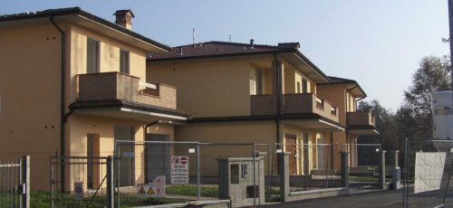 Archisio - Lavoro di Costruzioni Edili Cfg Di Cracolici Franco E C Snc - Costruzioni edili c F G Di cracolici sncazienda familiare da oltre 50 anni nel settorehasempre cercato la massima soddisfazione del cliente proponendo sul mercato nuovi vari complessi abitat