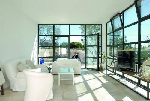 Archisio - Lavoro di Re-apulia - Re apulia edilcost srl con sede ad ostuni br opera da oltre 50 anni con professionalit impegno e competenza nellambito delledilizia civile ed industriale Lazienda attiva sia nel