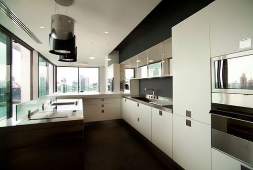 Archisio - Showroom di Di Vuolo Arredamenti - La casa lambiente che ci circonda il luogo dove nascono le emozioni e che racconta la storia della nostra vita un mondo unico e riservato da cui lasciarsi comodamente avvolgere Ti chiediamo s