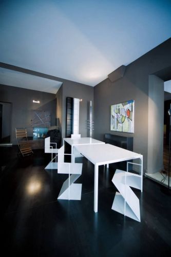 Archisio - Showroom di Steellart - Steellart specializzata nellarredo cucine in acciaio inox Lacciaio inox materiale nobile resistente ed igienico si declina cos in blocchi cucina top cappe banconi il tutto fatto a dise