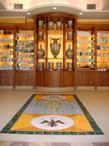 Archisio - Lavoro di Arte Ceramica Italiana Sas Di Melchiorre F E C - Realizzazione di piastrelle in ceramica personalizzate nella forma e nel decoro completamenti dipinti a mano in italia Realizzazione di complementi di arredo di qualsiasi forma dimensione e decoraz