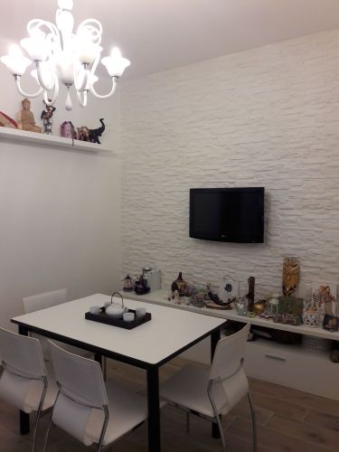 Archisio - Lavoro di Carlo Romanazzi - Con pi di 20 anni di esperienza nel settore edile e avendo alle spalle unistruzione superiore con una qualifica di maestro darte I miei campi lavorativi comprendono la lavorazione del cartongesso