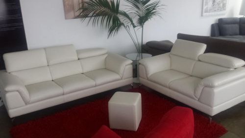 Archisio - Showroom di Trend Italiano - Lazienda trend italiano nasce a matera nel 2013specializzata nella produzione di divani divani letto e letti in pelle di qualit - classificabili nella fascia medio-alta - su iniziativa di damia