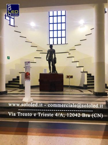 Archisio - Showroom di Solo Led - Lo sviluppo dellenergia da fonti rinnovabili ed una corretta cultura dellefficienza e del risparmio rappresentano oggi unesigenza di rinnovamento Il fabbisogno energetico mondiale in cont