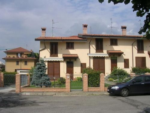 Archisio - Lavoro di Larte Del Costruire - Di pregio offrendo garanzia di seriet affidabilit e disponibilit completa nei confronti della clientela sin dalla fase di ideazione Darte di costruire realizza e vende immobili residenzia