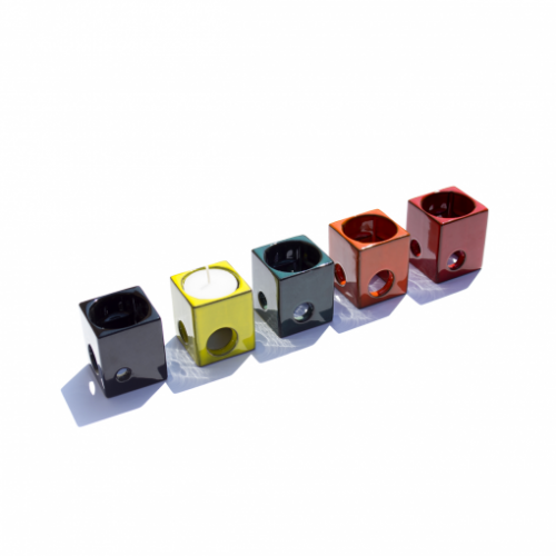 Archisio - Progetto di Bhumi Ceramica - Esempio concreto di convergenza tra ricerca artigiana e arti applicate lattivit ceramica del laboratorio bhumi si svolge a cavallo tra artigianato artistico e design in un laboratorio che difen