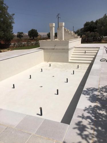 Archisio - Lavoro di Edilizia Calella - Edilizia calella con passione ed entusiasmo si occupa di costruzione e manutenzione piscine ristrutturazioni chiavi in mano e tanto altro con nuove tecniche