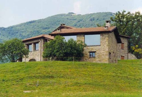 Archisio - Lavoro di Impresa Ferri Del Geom Lazzaro Ferri - Lavori di ristrutturazione edilizia e nuova costruzione di fabbricati Lavori di interni ed esterni presso fabbricati industriali