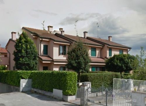 Archisio - Lavoro di Seir Societ Edile Immobiliare Rodigina Snc - S E I R Societ edile immobiliare rodigina fondata nel 1987 effettua lavori di ristrutturazione - costruzione - finitura interna ed esterna con la formula chiavi in mano I nostri lavori vengon