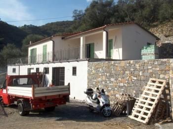 Archisio - Lavoro di Fratelli Greco - Impresa edile fratelli greco imperia savona costa azzurra la nostra impresa edile specializzata nella costruzione edifici nuovi lavori di restauro e manutenzione edifici civili Eseguiamo in p