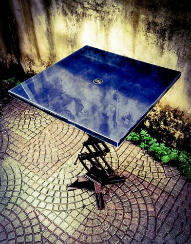 Archisio - Showroom di Pg Creations Di Giuseppe Gallo - Progettazione e realizzazione artigianale su misura di arredi di design per abitazioni e attivit