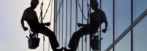 Archisio - Lavoro di Vertical Service - La societ vertical service unazienda allavanguardia nel settore delledilizia operando attraverso tecniche innovative di derivazione speleo-alpinistica che consentono interventi rapidi ed eff