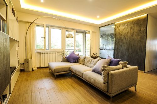 Archisio - Showroom di Infissi Gs - Gs infissi ristrutturazioni unazienda che si occupa di ristrutturazioni edili a 360 avvalendosi di uno staff di esperti in tutti i settori edilizi con unesperienza ventennale La nostr