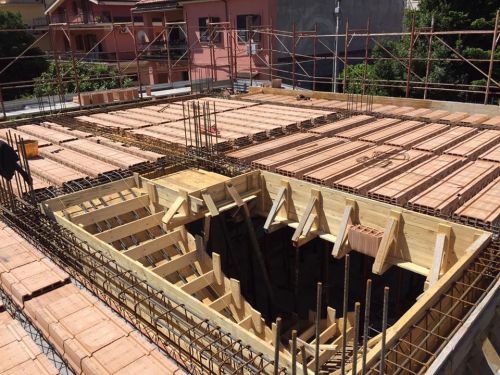 Archisio - Lavoro di Bio Edil Group srl - La nostra azienda si occupa di nuove costruzioni ristrutturazionimanutenzioni di carattere urgente Disponibile per sopralluoghi e pareri tecnici