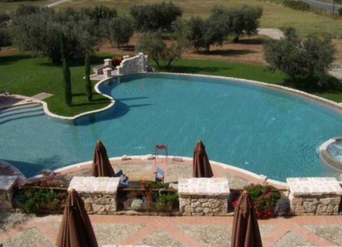 Archisio - Showroom di Ricci Piscine - Realizziamo piscine di cemento armato piscine prefabbricate piscine in vetroresina in legno in acciaio inox piscine fuori terra con mosaico Abbiamo modelli di ogni forma e dimensione e dotati d