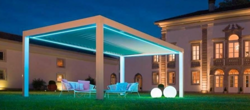 Archisio - Showroom di Linea C - Linea c opera a mogoro in provincia di oristano a 3 km dalla principale arteria stradale della sardegna la s S 131 Qui hanno sede la produzione dei letti e delle poltrone i laboratori di tappezze