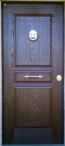 Archisio - Showroom di Quattro Punto 4 srl - La ditta quattro punto 4 si occupa della produzione e installazione di serramenti e infissi in tutta la provincia di roma Grazie allelevata competenza tecnica dello staff e alla grande esperienza ma