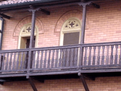 Archisio - Lavoro di Imbiancature Di Ronchetti Sergio - Ronchetti sergio azienda di albavilla con oltre 40 anni desperienza specializzata in lavori di edilizia come imbiancature verniciature stucchi e decorazioni