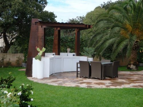 Archisio - Lavoro di Fratelli Lombardo - Lazienda fratelli lombardo nasce a catania alla fine degli anni settanta ad opera dei fratelli lombardo i quali danno vita ad unimpresa sostanzialmente a conduzione familiare operante nel set