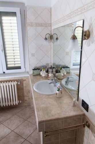 Archisio - Lavoro di Tergeste Ristrutturazioni - Tergeste ristrutturazioni di gianluigi renna unimpresa edile individuale operante a trieste Si eseguono ristrutturazioni edili complete di appartamenti o di singole stanze Si effettuano pittura