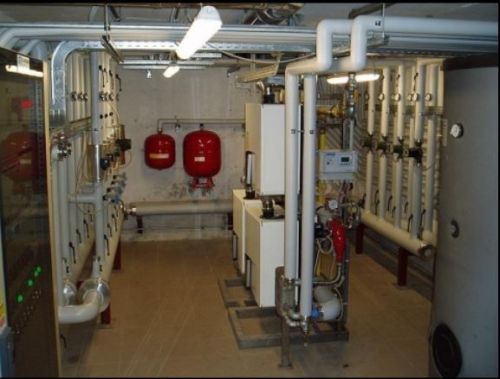 Archisio - Lavoro di Impianti Termoidraulica Gs Calor Srl Caserta - Rifacimento tubazioni del bagno impianti idrici idraulici e servizi connessi