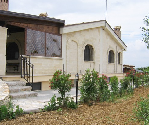 Archisio - Lavoro di Fratelli Loverre - Limpresa pu vantarsi di quarantanni desperienza sul campo privato e sul campo del pubblico dagli scavi al movimento terra dalle costruzioni di edifici pubblici e privati ai restauri e ris