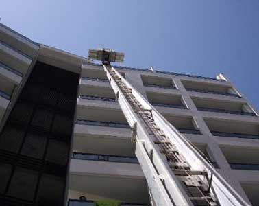 Archisio - Lavoro di Traslochi Coltro Nascimben - Azienda di traslochi a ferrara dispone di mezzi e attrezzature moderne per effettuare un trasloco in sicurezza Il nostro personale altamente qualificato garantisce un trasloco veloce e sicuro nel