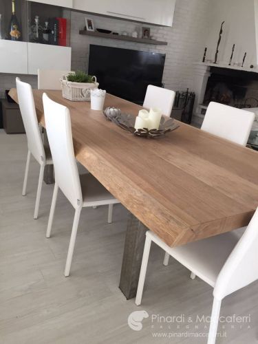 Archisio - Lavoro di Falegnameria Pinardi E Maccaferri - lunico modo di liberarsi di una tentazione abbandonarvisisiamo andrea roberto ed emanuele e sperimentiamo ogni giorno una duplice passione accarezzare il legno e ricavarne oggetti vivi Real
