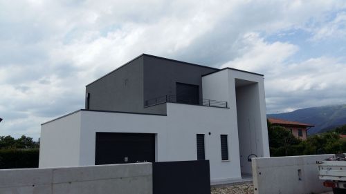 Archisio - Lavoro di Bizzotto Fabio - Da oltre 40 anni lazienda bizzotto fabio lavora di generazione in generazione nel campo delle pitture edili civili ed industriali con seriet e professionalit affiancando il cliente nella scel