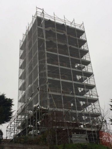 Archisio - Lavoro di Abruzzi Ponteggi - Abruzzo ponteggi una azienda formata da personale con requisiti nel settore di ponteggi fissi e mobili con personale qualificato anche per il settore edile Specializzata nellallestimento di ponte