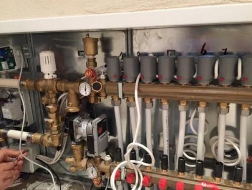 Archisio - Lavoro di Idraulica Pulignani - Installazione assistenza riparazione e sostituzione caldaia climatizzatore condizionatore inverter di tutte le marche Installazione e manutenzione impianti termici impianti termici a gas impi