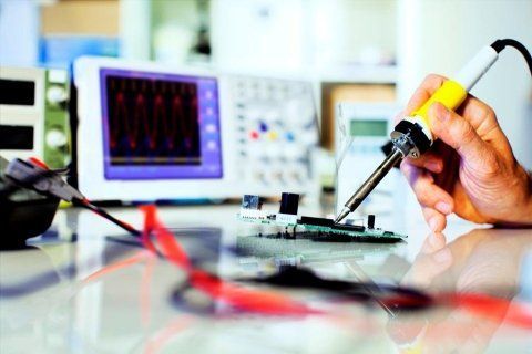 Archisio - Lavoro di Elettrica Sicura - La nostra societ elettrica sicura nasce nel 1998 con lunico obiettivo di garantire la qualit la sicurezza e laffidabilit degli impianti che realizziamo Ci occupiamo anche di installazione p