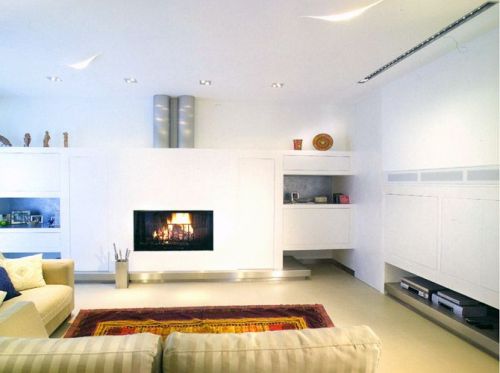 Archisio - Showroom di Ambiente Legno - Ambiente legno si occupa da oltre 10 anni di produzione installazione e sostituzione di serramenti in tutte le tipologie di materiali in particolar modo dinfissi in legni pregiati con ferramenta