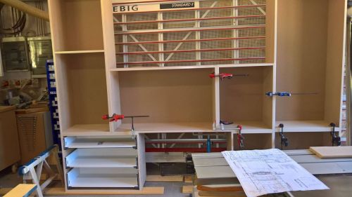 Archisio - Lavoro di Falegnameria Artigiana Di Capitelli Fabio Mobili Porte Arredamenti - Capitelli la falegnameria ad avegno molto conosciuta ed apprezzata nella provincia genovese Lattivit aperta 27 anni fa dal titolare fabio capitelli si occupa prevalentemente della realiz