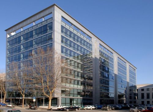 Archisio - Progetto di Pietro Bellenzio - Architetto urbanista progettista e direttore dei lavori Esperienza ultra trentennale nella progettazione di complessi residenziali direzionali commerciali e servizi con interventi di nuova costru